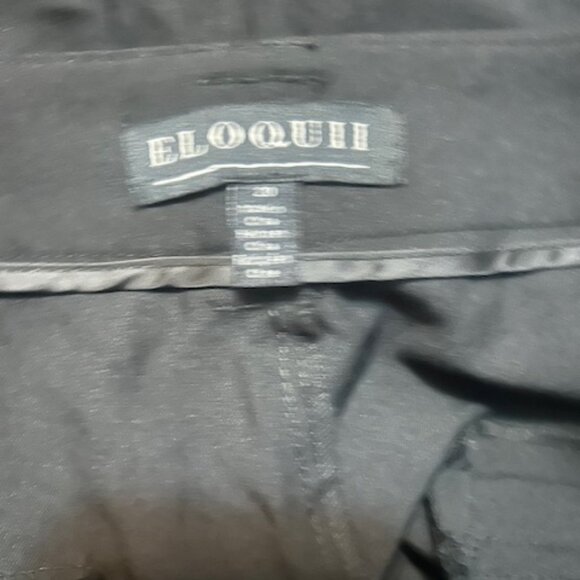 Eloquii Black wide leg drape front with belt loops trouser, size 20 - Picture 5 of 6